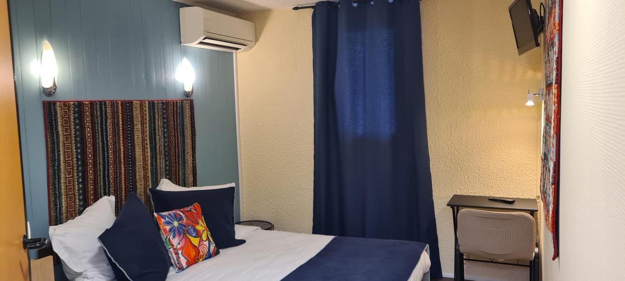 Hotel L'Etoile Aeroport - A61 卡尔卡松 外观 照片